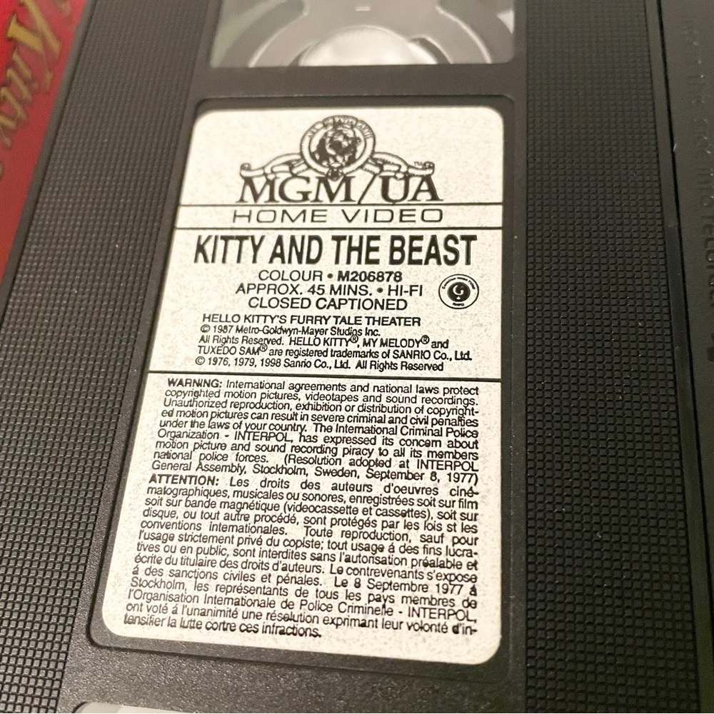 Vintage 1998 Hello Kitty Kitty and the Beast VHS Tape Furry Tale Theater - Picture 13 of 16